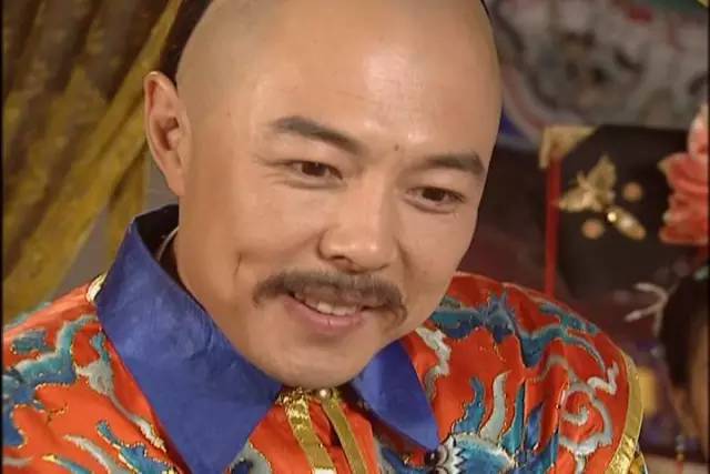 甄嬛传中的还珠老佛爷,还珠格格里的老佛爷是甄嬛吗视频