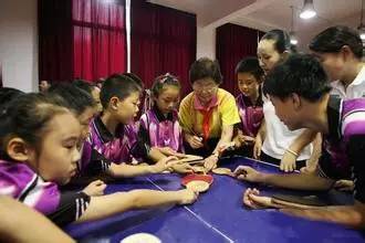 学校中的战斗机,小学课本上的隐形战斗机