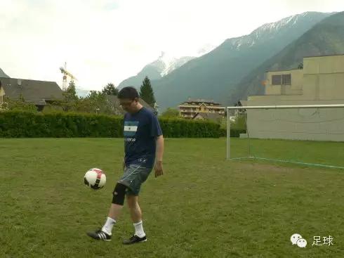 足球基本功56个动作小学生,足球初学者应看的比赛