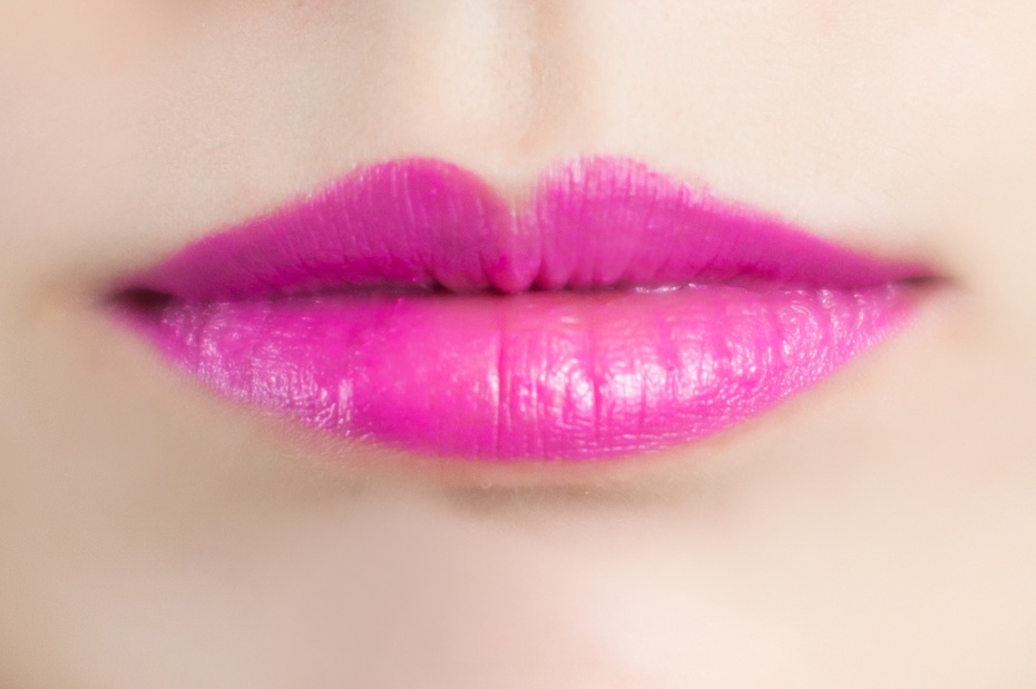 璀璨Dior|感受双唇明亮自信