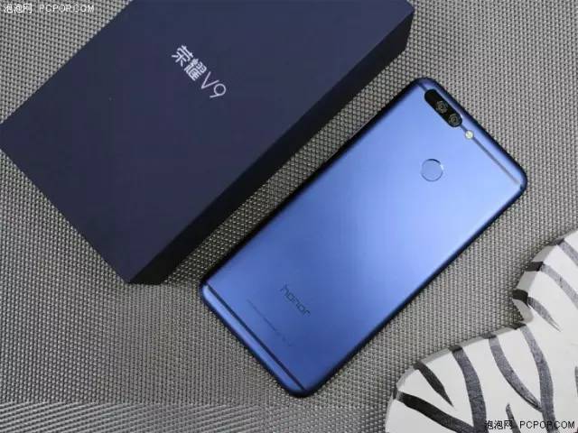 荣耀v详细评测体验,荣耀v优缺点测评