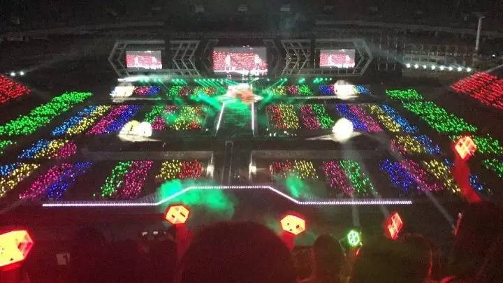 exo演唱会回顾一路走来,exo十一周年演唱会自我介绍
