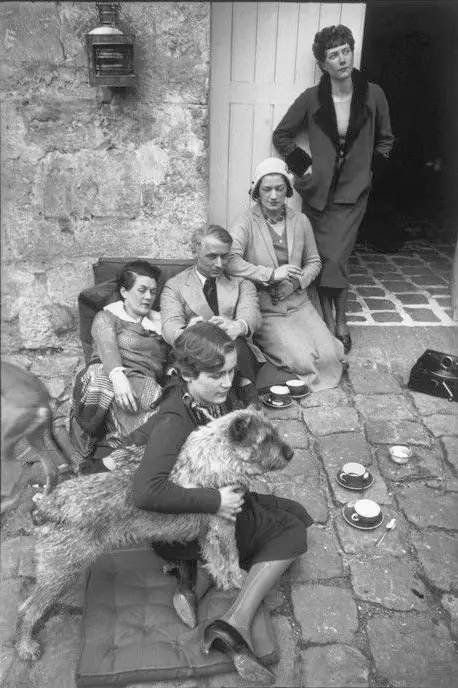 布列松经典摄影作品大全,布列松经典摄影作品中国