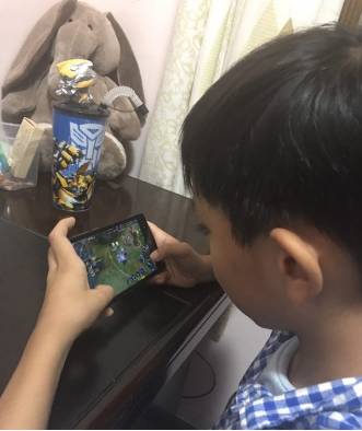 「节目互动」中学要求学生开学自备iPad：出于教学需要！