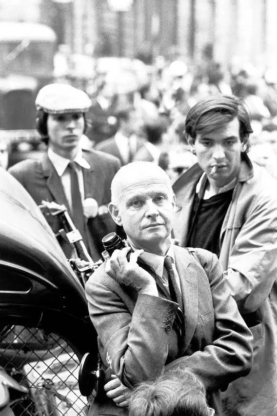 布列松经典摄影作品大全,布列松经典摄影作品中国