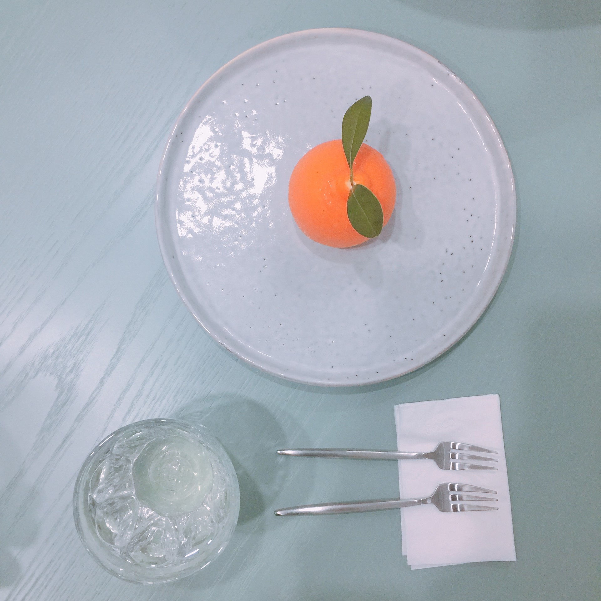 盛夏时光,相遇在菱角湖街角的北欧冷情咖啡店