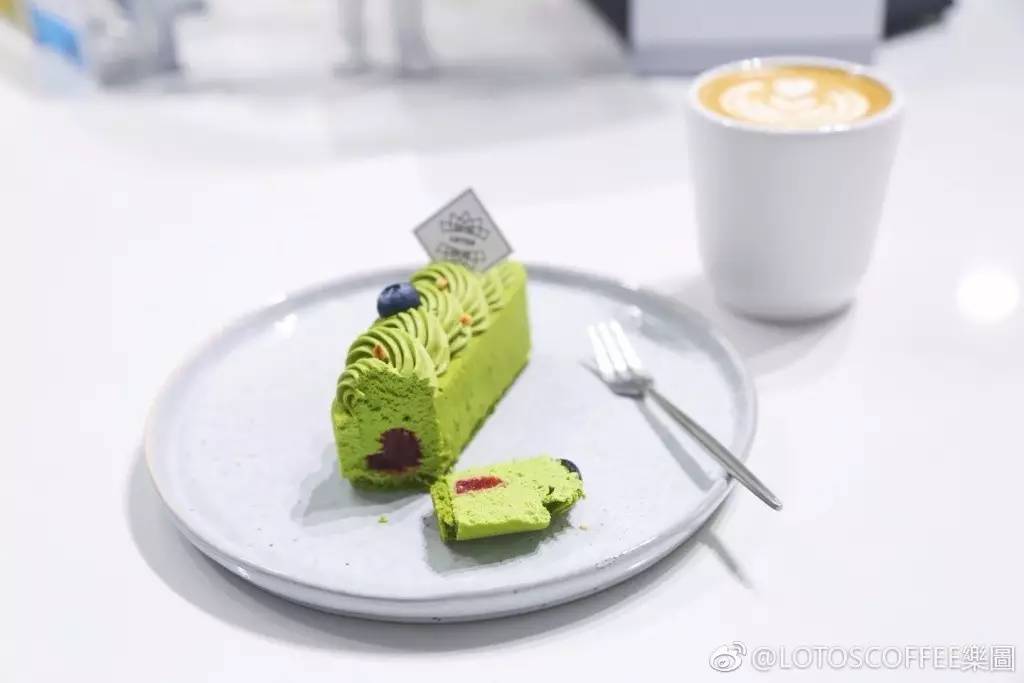 盛夏时光,相遇在菱角湖街角的北欧冷情咖啡店