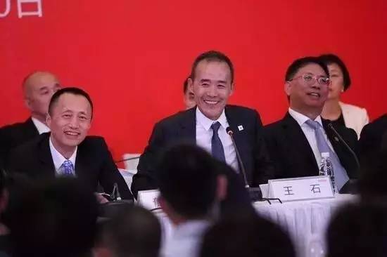 王石人生第三个阶段,王石的名利十年从痛苦到平静