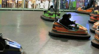 在伊朗穿短裙会怎样,沙特女性着装