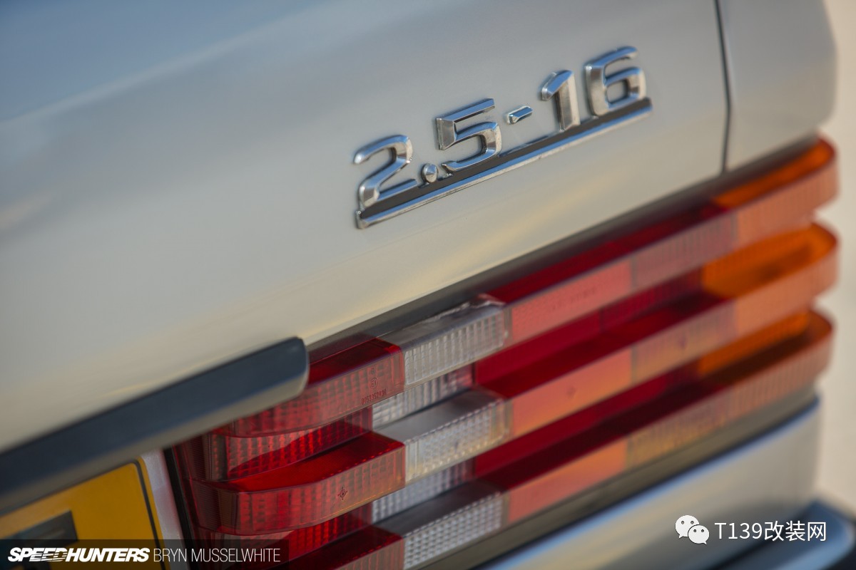 奔驰190e国外重新设计,奔驰190e改新款内饰