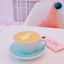 不要随便提甜品店，我怕克制不住拍照的欲望！