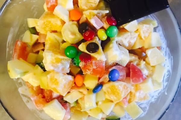 水果沙拉歌曲,水果沙拉需要哪些水果