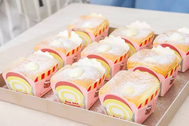 只接受预定，每周限量供应，这款包包有钱不一定能吃到！