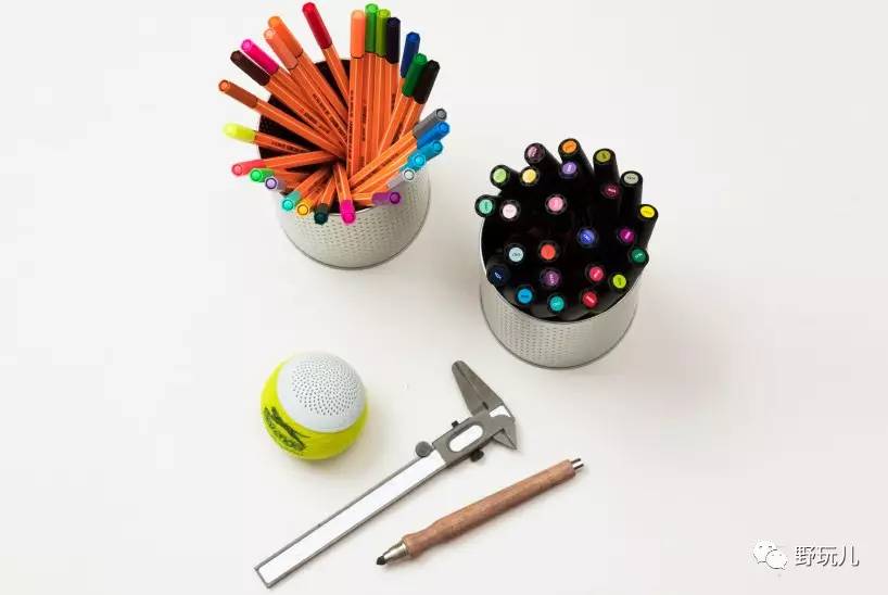 每年有20多万网球被弃有人捡走做了笔大生意！