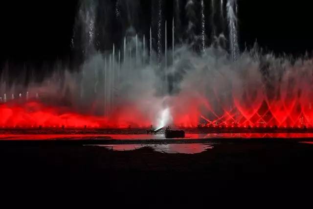 大连东港音乐喷泉图片高清,大雁塔音乐喷泉水舞光影