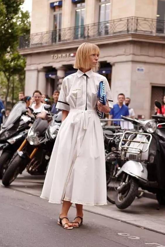 衬衣裙百搭又有高级感,衬衫裙这样穿可以很帅也可以很美