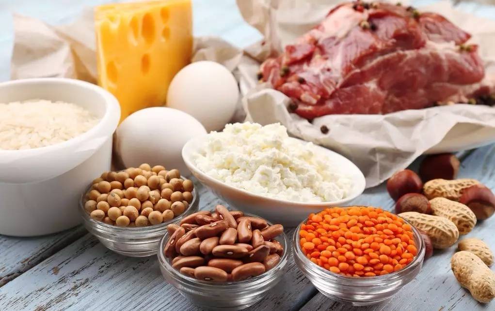 减脂期怎么控制暴饮暴食,减脂期怎么改善暴饮暴食