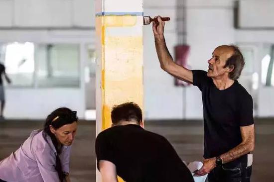 贾跃亭不回国可以吗,贾跃亭不回国吗