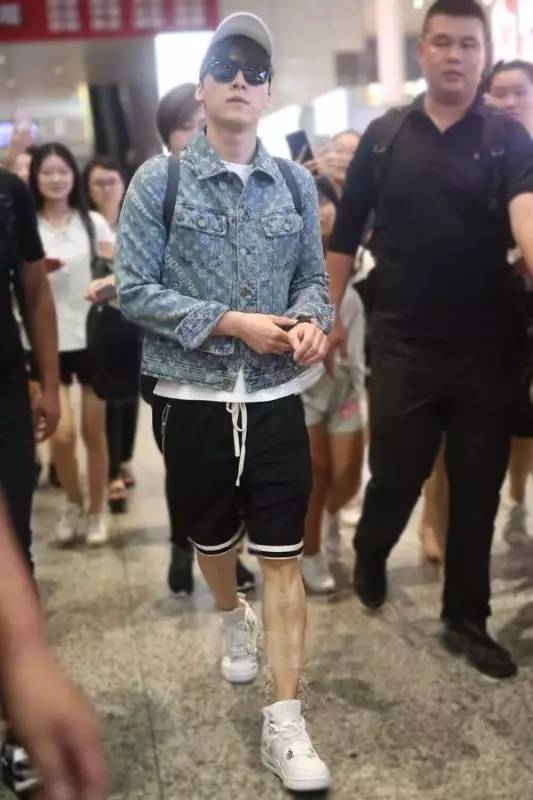 那些潮到爆的明星*服私**，我们给你找到平替了｜百盛潮牌节低至5折