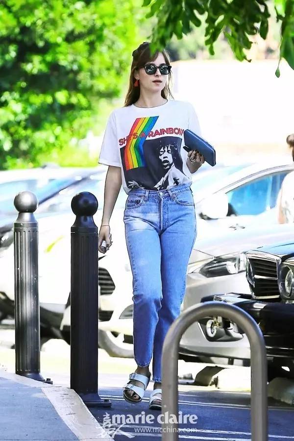 大幂幂的几款高级感穿搭分享,大幂幂的漂亮穿搭