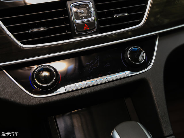 宝骏5602015手动舒适型驾驶体验,宝骏560驾驶功能键视频讲解