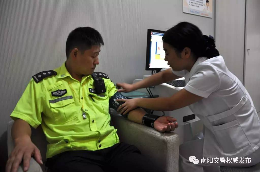 聚焦一线精准关爱医务人员,关爱民警体检温暖警心