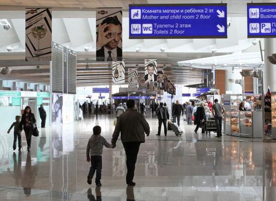 携带象牙、熊指甲让俄海关情何以堪 中国旅客过境需注意合规