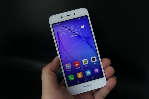 久用流畅不卡顿,久用不卡顿的手机