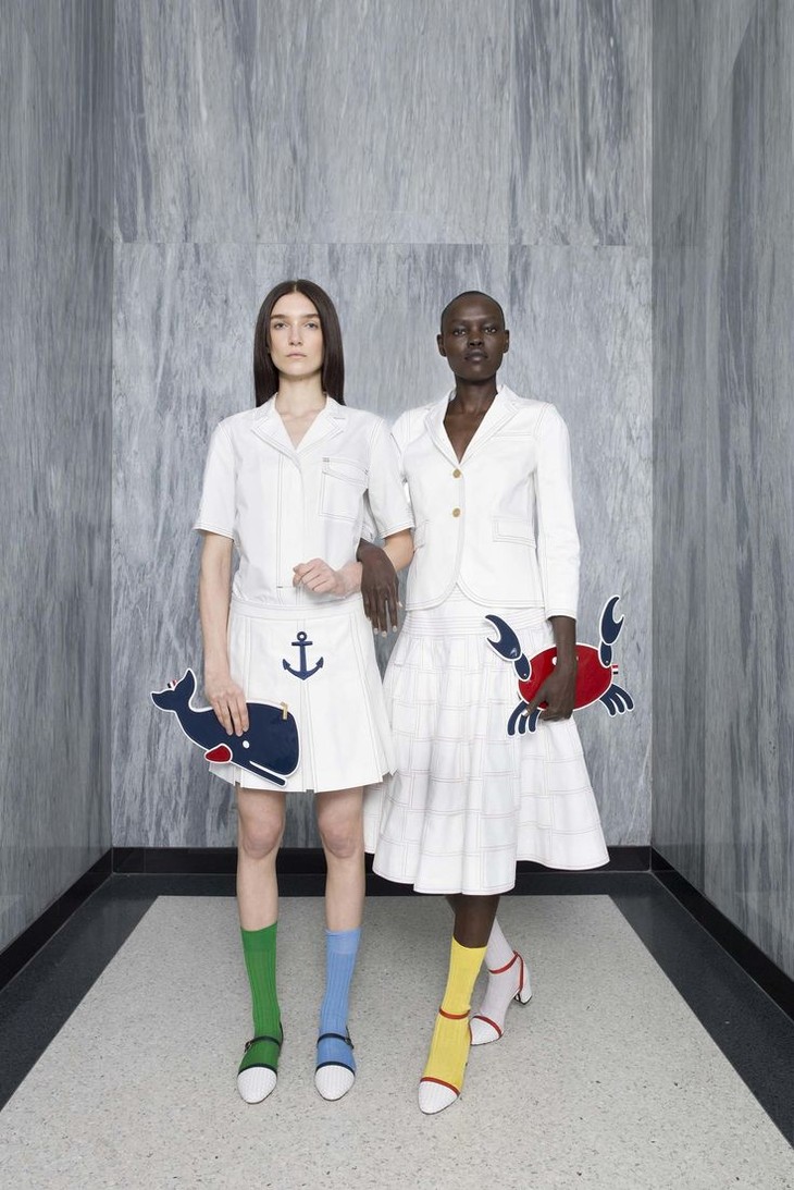 最近超火的网红袜子男,今年超流行的袜子男