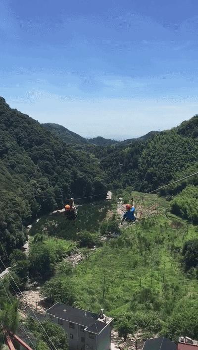 厉害了!衢州惊现1680米亚洲最长的双人高空溜索!七夕福利震撼来袭!
