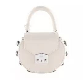 轻奢与质感哪种更吸引人,轻奢品入门推荐