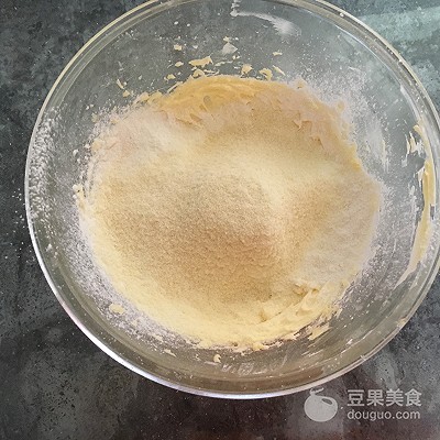 香港珍妮小熊曲奇饼干,珍妮曲奇饼干怎样烘烤