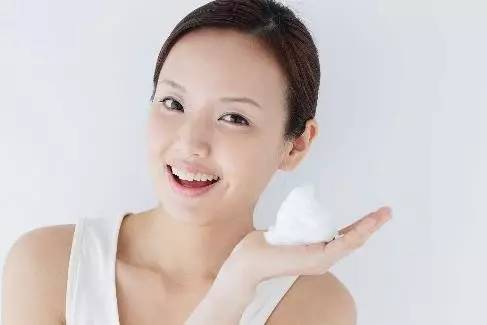 23吨化妆品造假,23吨假化妆品品牌