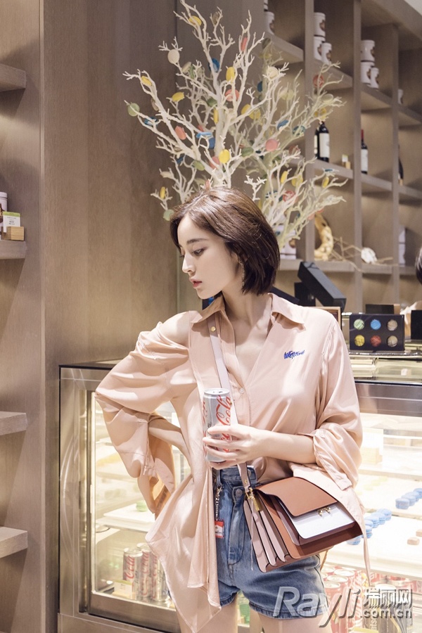 七夕一定要送女朋友的一款包,又想骗我谈恋爱