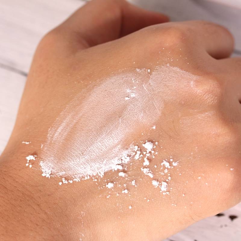 美白精华200元以下,6款热卖大牌美白精华体验