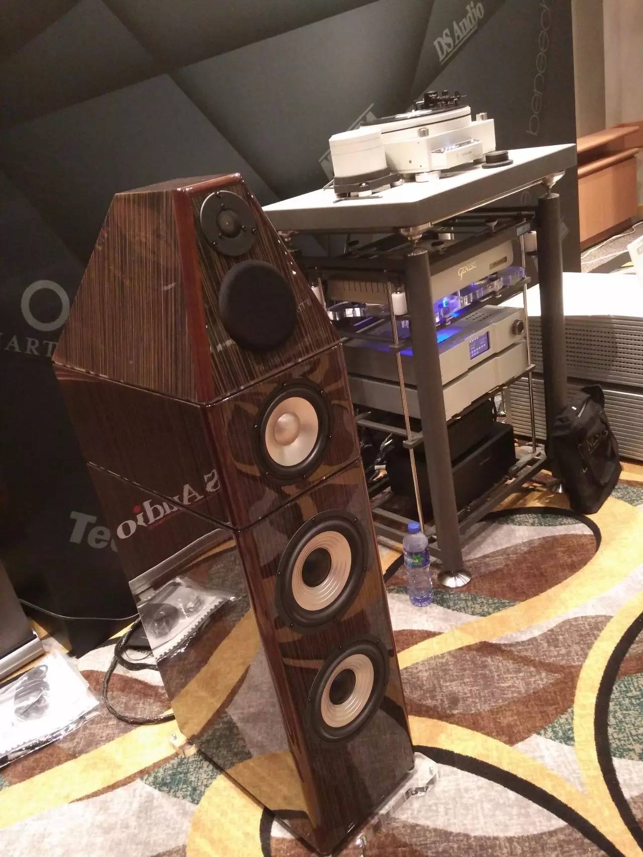 香港高级音响展,2011年香港高级视听展