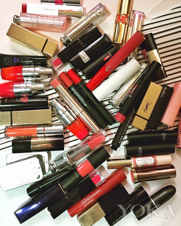 帮你试用护肤品,帮你试口红