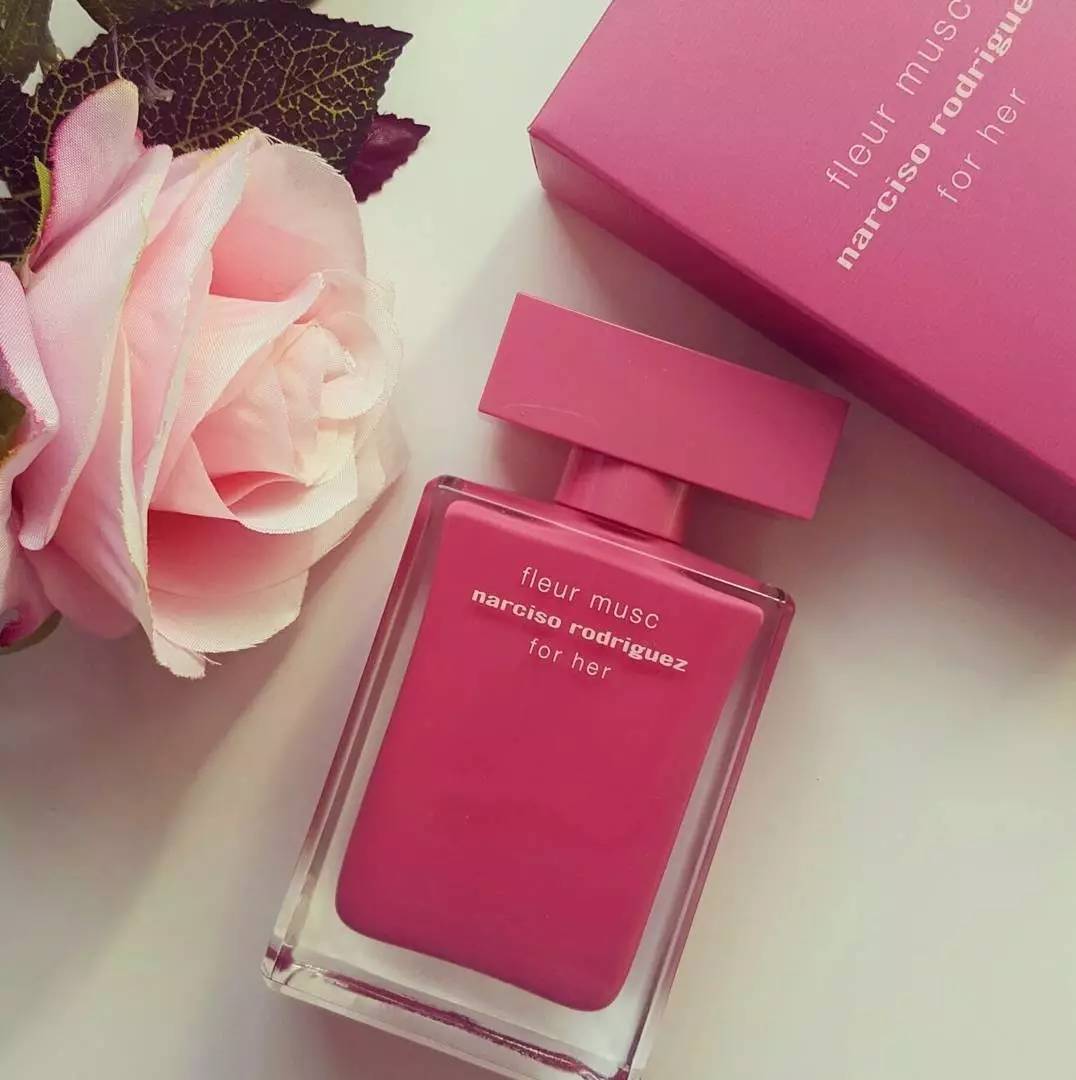 「这个香水有麝香用了会流产的!」|拜托,别再闹这种国际笑话了好吗?