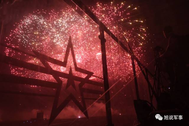 罗旭带你走进俄罗斯最酷炫军品展销会