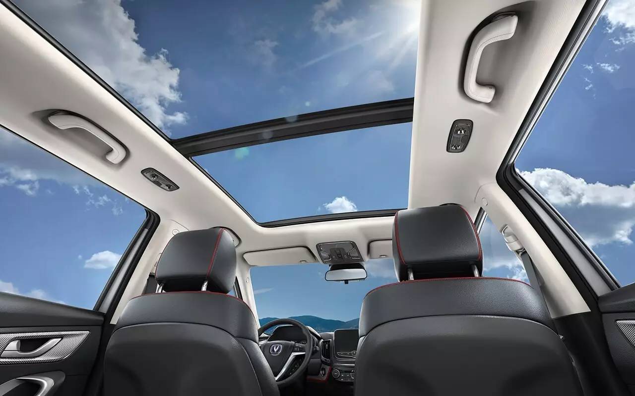 19款长安cs551.5t自动炫色型测试,沉侵式体验长安cs55手动款