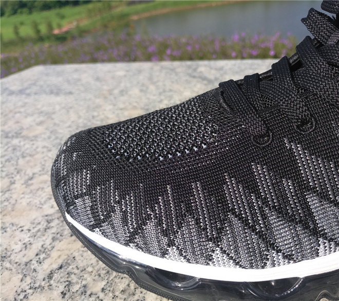 李宁如影随形,李宁跑鞋绝影雷