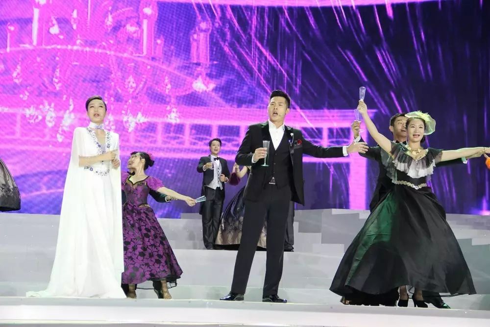 2017河南最美教师颁奖典礼,2017出彩河南人最美教师展播事迹