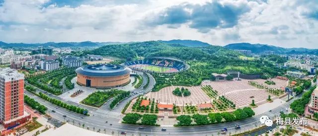 梅州市全国足球特色学校,广东青少年特色足球学校