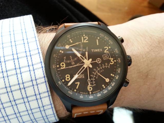 手表不一定要戴在手上面,手表不能超过15万