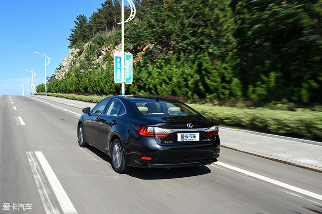 买雷克萨斯混动十大忠告,雷克萨斯混动车到底值不值得买