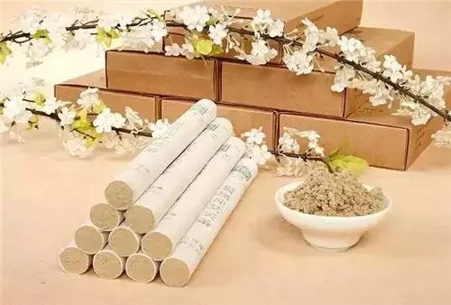 一叶知秋，雪中送炭话艾灸