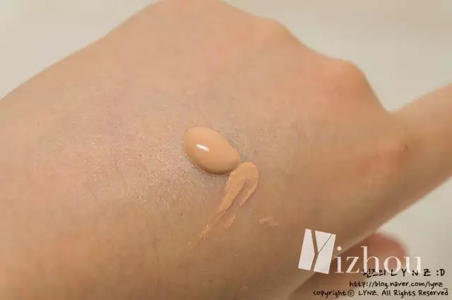 适合夜场上班的粉底液,月入十万化妆师推荐的粉底液