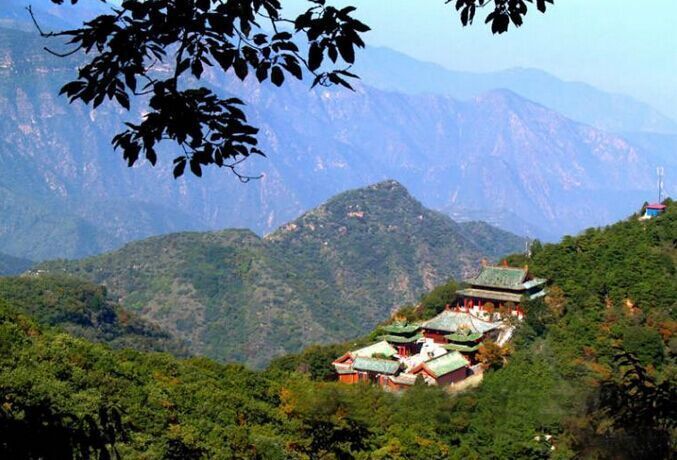 走近你就走进了痛苦出自哪里,走近你就是走近痛苦