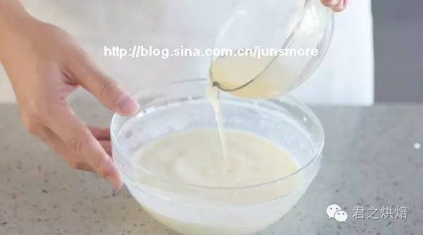 极简单的牛奶布丁，香浓嫩滑好美味！