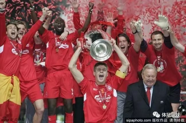 米兰老铁：本以为天下足球躲过去了，薛之谦也捎上我？